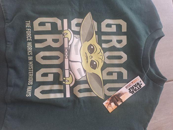 Sweat Star Wars Grogu Vert Sapin 6 ans - photo numéro 5