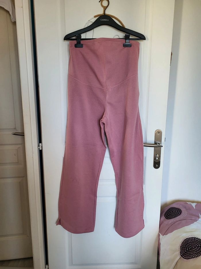 Pantalon grossesse ample molletonnée Esmara taille 42/44 - photo numéro 2