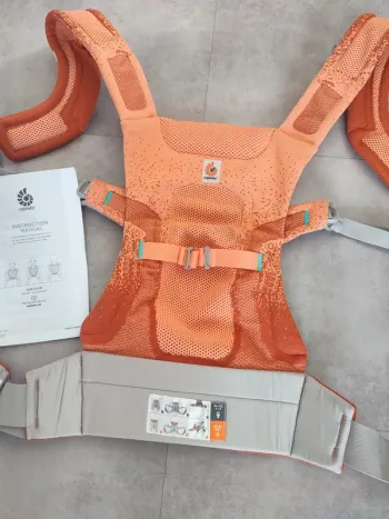 Porte bébé 🧡 Aerloom Ergobaby