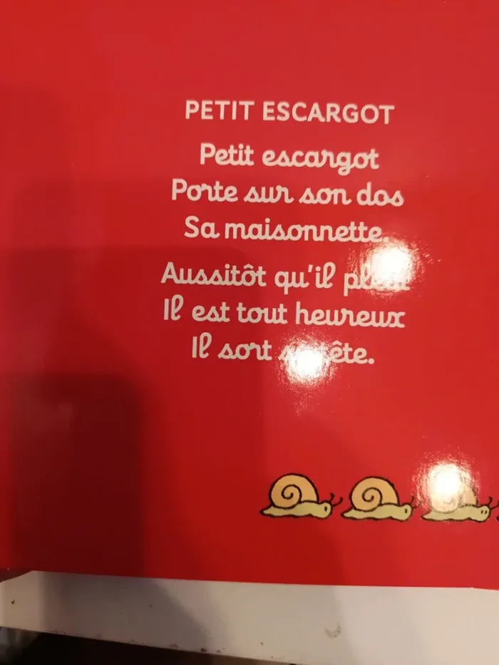 Livre sonore T'choupi chante les comptines d'animaux - photo numéro 6