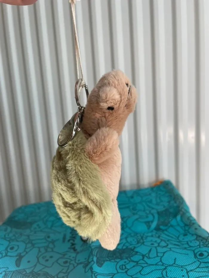 Porte-clefs - Bag Charm Timmy Turtle 🐢 - photo numéro 5