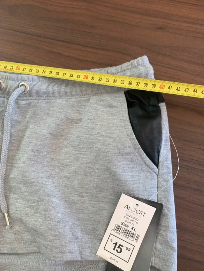 Alcott short T XL - photo numéro 2