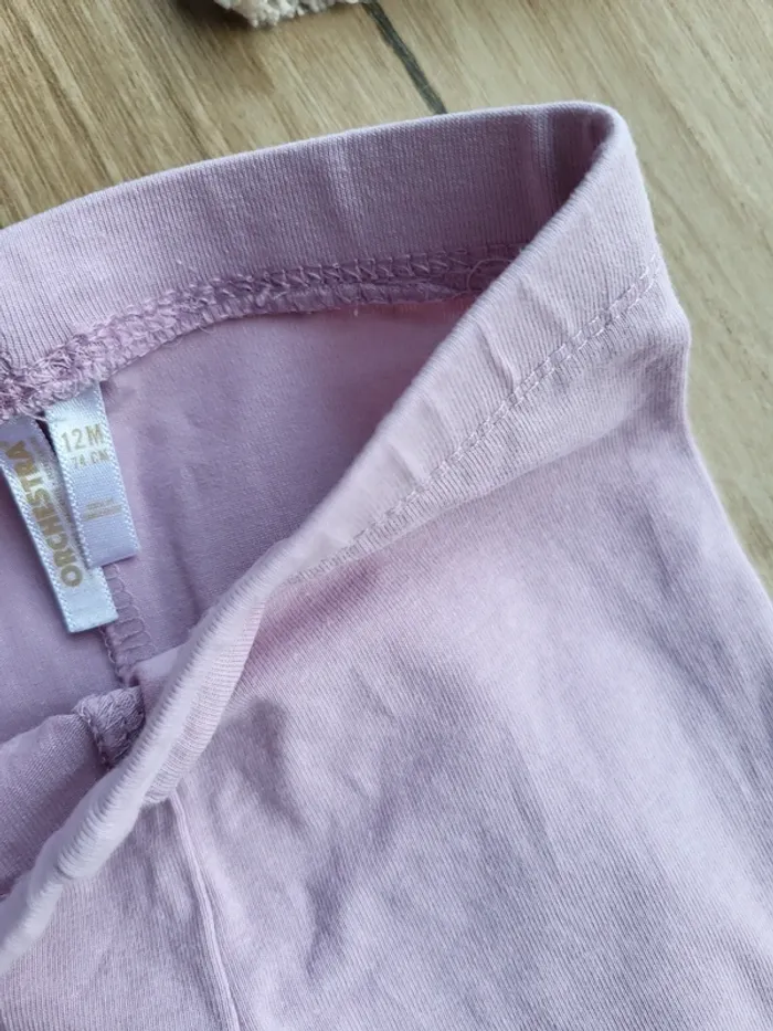 🍒Lot avec un legging et un sarouel bébé fille 12 mois de plusieurs marques - photo numéro 2