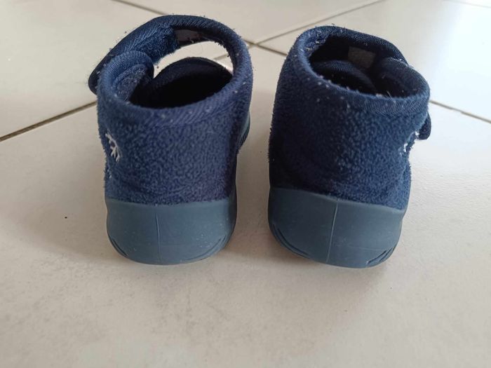 Chaussons de noël bleu marine taille 21 23 mixte - photo numéro 4