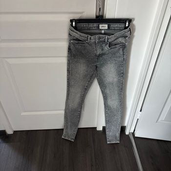 Jean ONLY