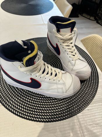 Nike blazer mid