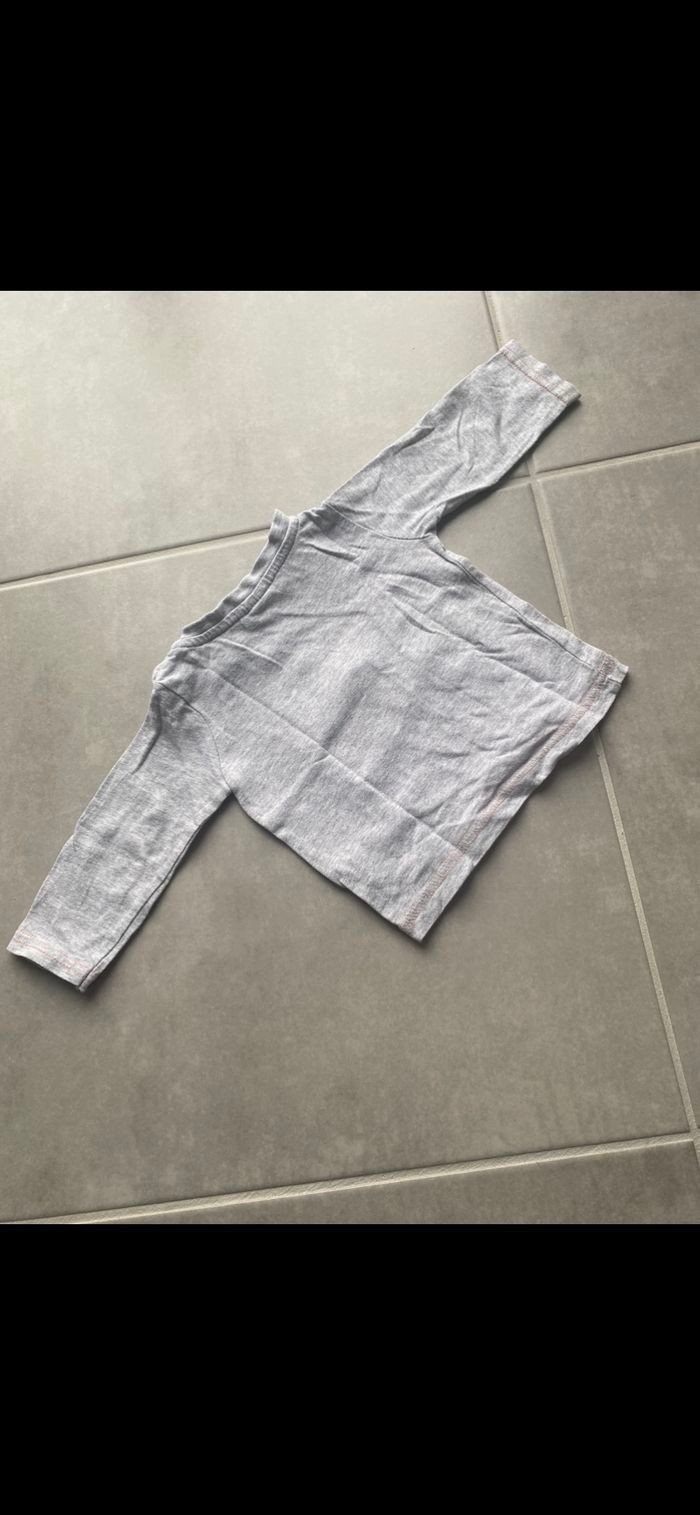 Tee shirt manches longues Winnie l'Ourson Disney 6 mois - photo numéro 10