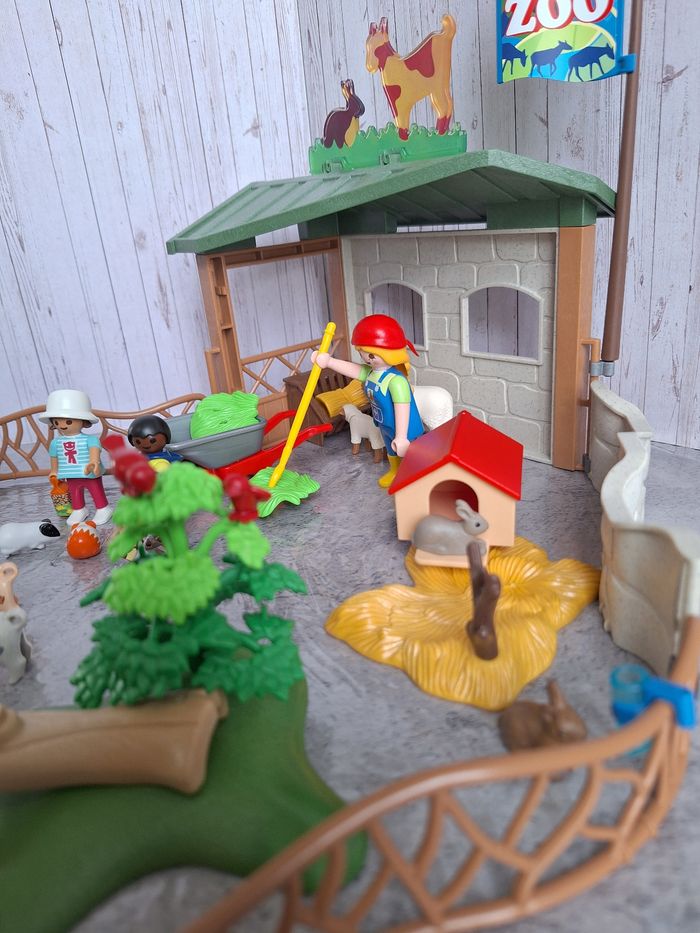 Figurine Playmobil  le petit zoo - photo numéro 2