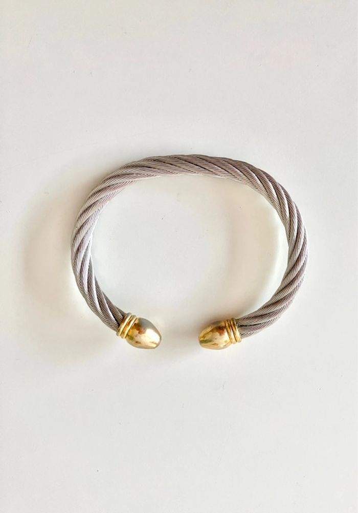 Bracelet torsadé et rigide, argenté et doré