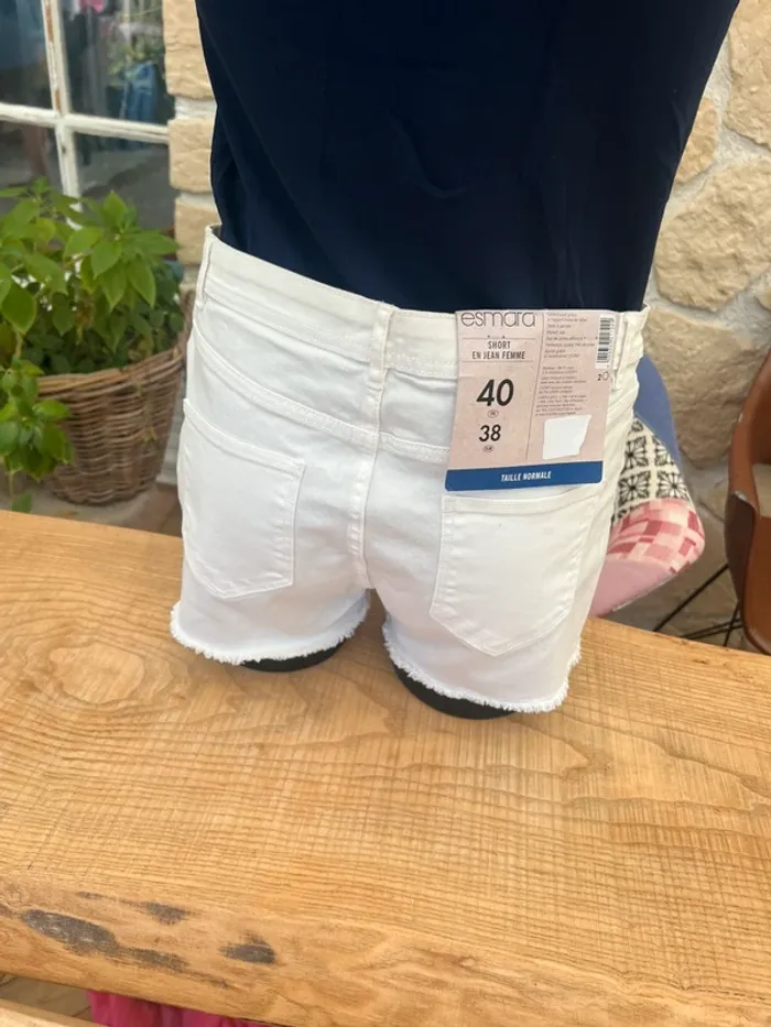 Short en jean femme été blanc taille M 38 - 40 esmara neuf étiqueté