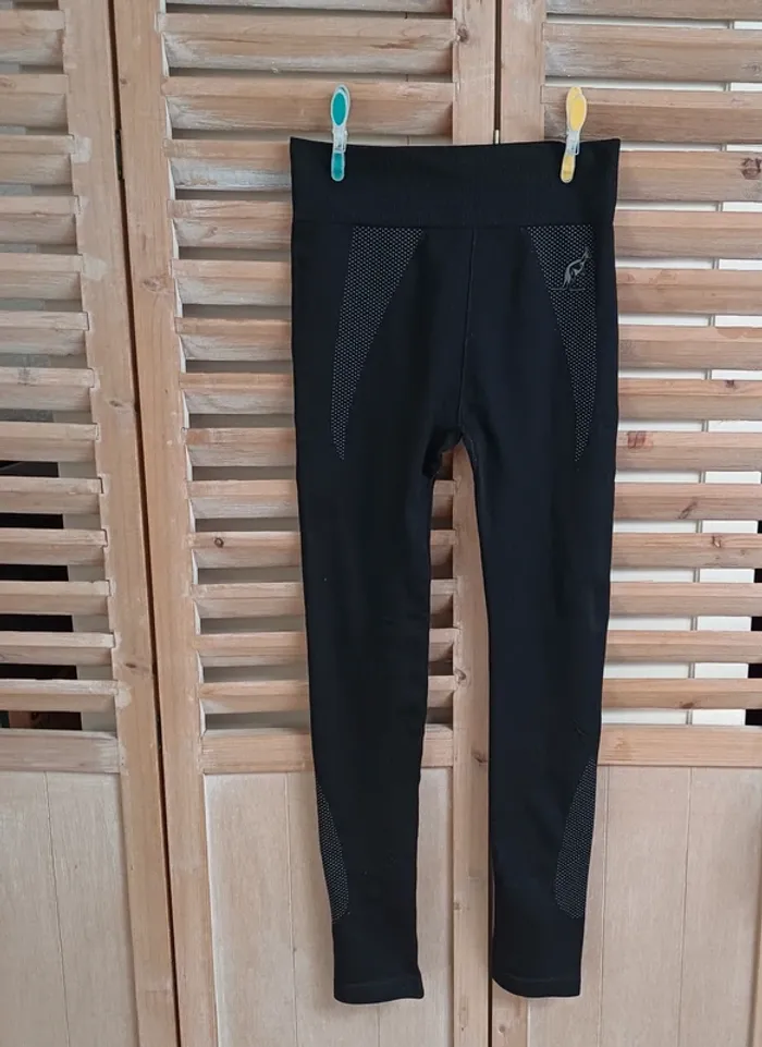 Pantalon de sport femme taille 36/38 noir