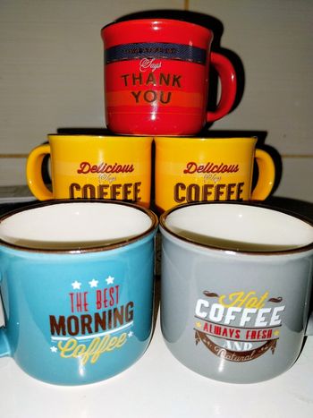  5 Tasses céramique- Höm Rad - fabrication française- neuves belles finitions 