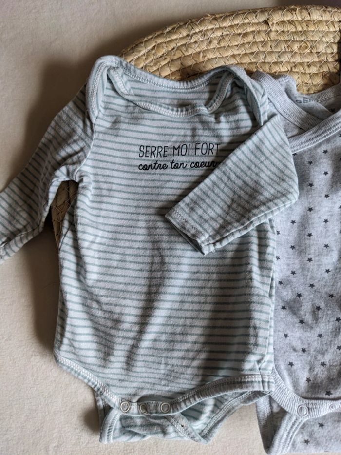 3 bodys manches longues 3 mois - photo numéro 4