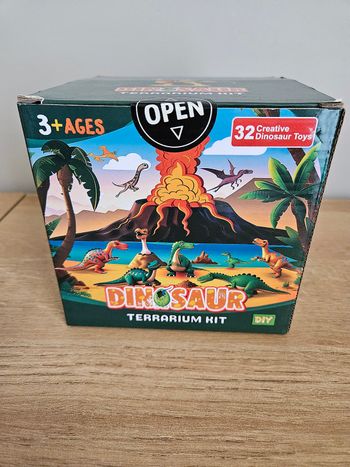 Kit terrarium dinosaure