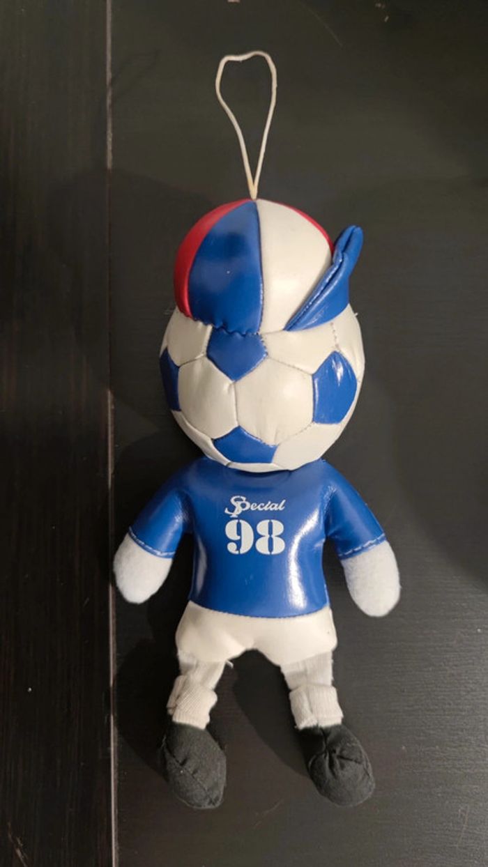 🌺 Peluche collector France 98 coupe du monde football - photo numéro 2