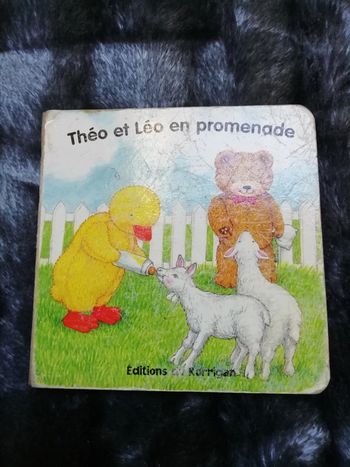 Theo et Leo en promenade