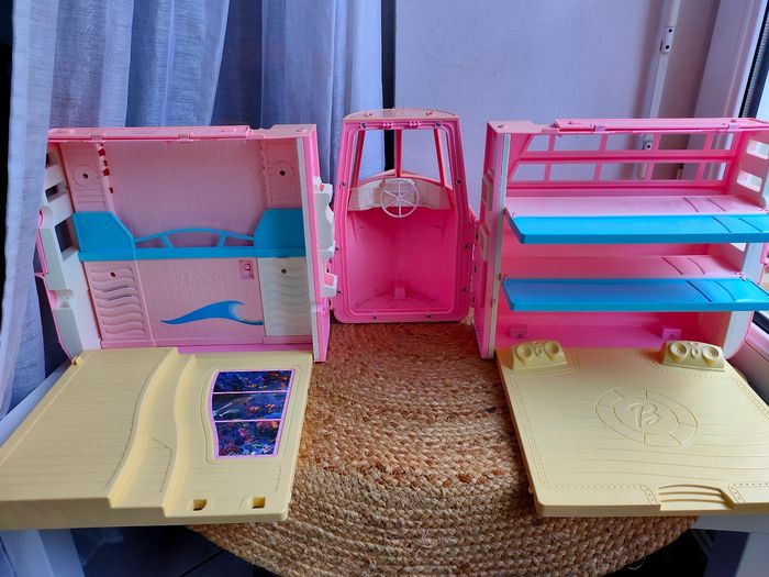 Bateau de croisière Vintage Barbie - photo numéro 7