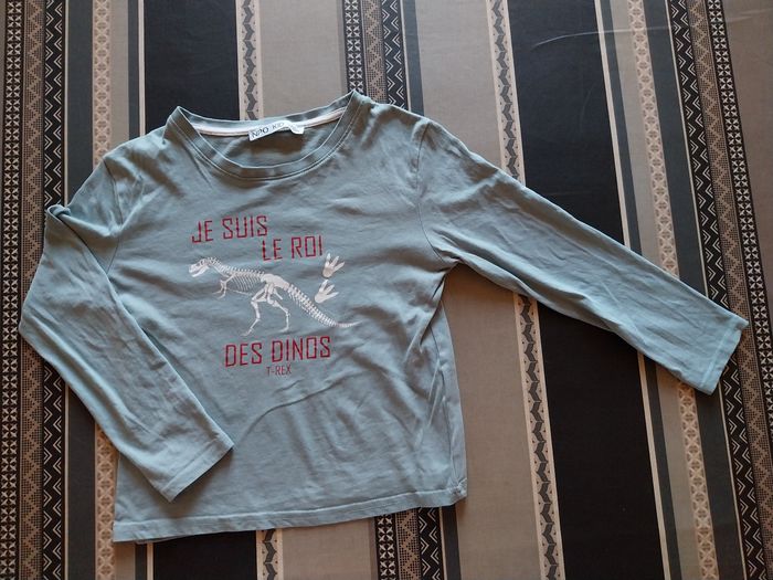 Lot de 4 tee-shirts manches longues 8 ans - photo numéro 4