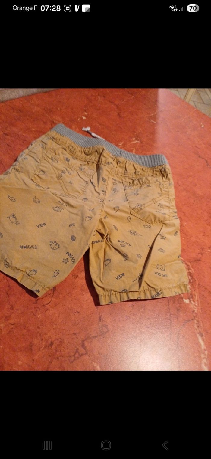 Short garçon taille 3 ans - photo numéro 4