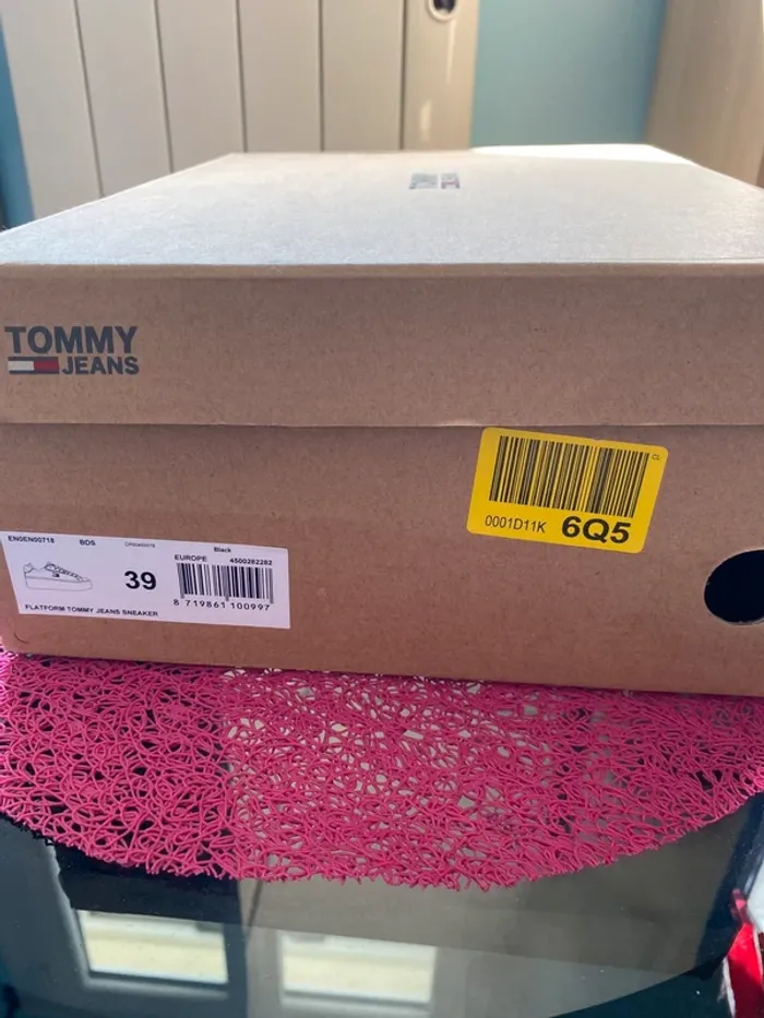 Baskets 39 Tommy Jeans noir - photo numéro 13