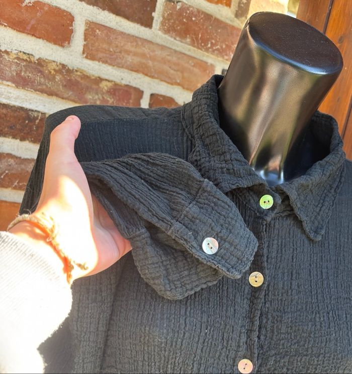 👕 Chemise noire en gaze de coton – Taille unique – Made in Italy - photo numéro 3