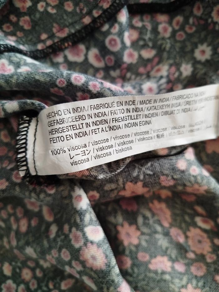 Jolie robe fleurie taille L Stradivarius quasi neuve - photo numéro 10