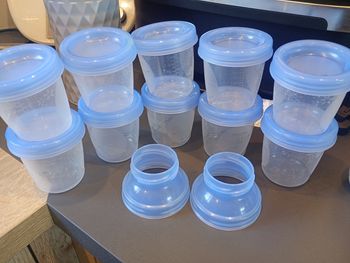 Pots de conservation lait ou purée