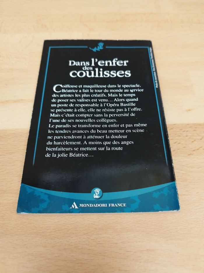 Dans l'enfer
des coulisses - photo numéro 2
