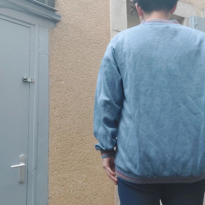 Joli sweat Vintage M/L homme - photo numéro 4
