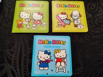 Lot de livres Hello Kitty