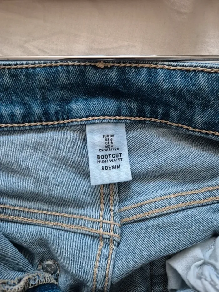 Jean taille haute bootcut - H&M - photo numéro 3