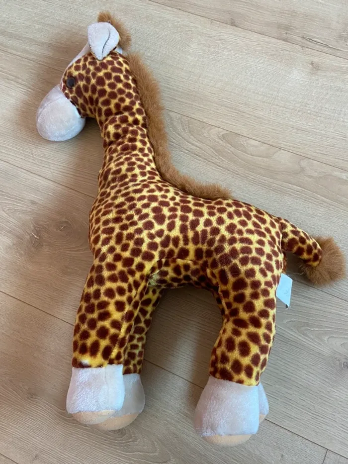Peluche girafe .