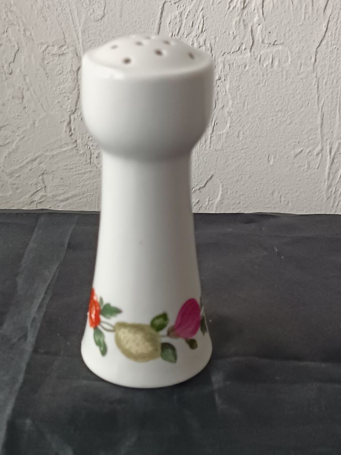 Salière porcelaine de Paris France - photo numéro 2