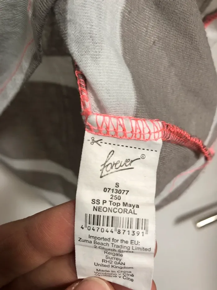 Superbe beau long t-shirt à rayures taille S - photo numéro 6