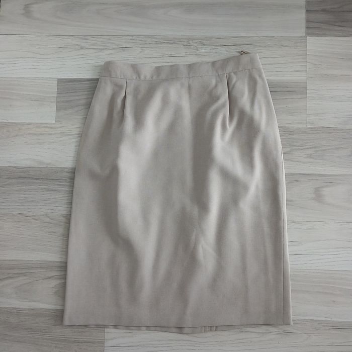 Jupe tailleur crème taille 38