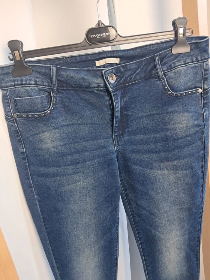 Les petites bombes jean T.42 neuf - photo numéro 2
