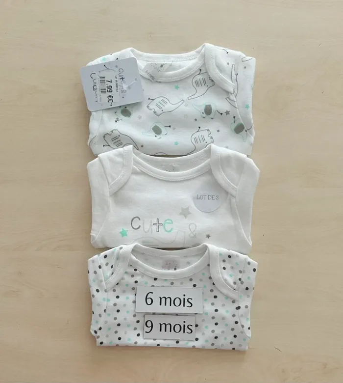 Lot de 3 bodies taille 6-9 mois