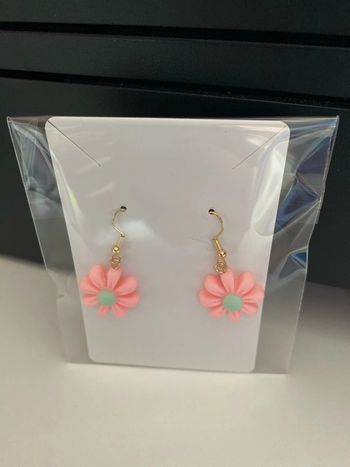Idée cadeau Noël - Boucles d’oreilles fleurs rose
