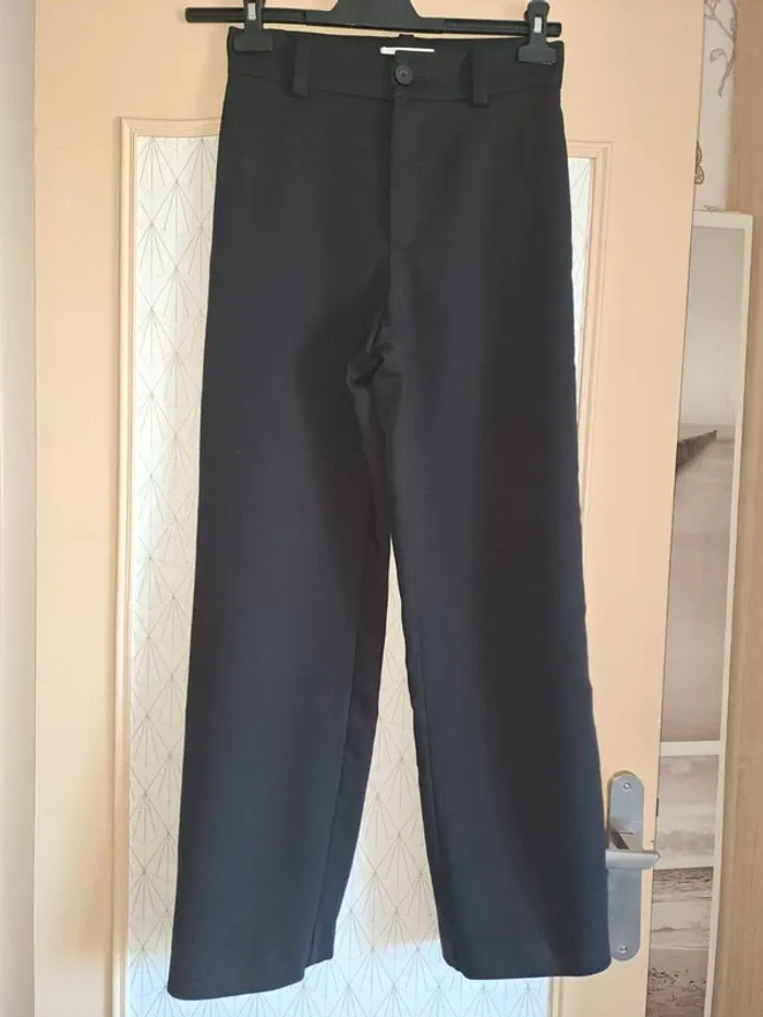 Pantalon femme Mango jambes larges comme neuf 34 noir