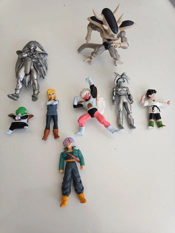 Lot de figurines dragon ball Z