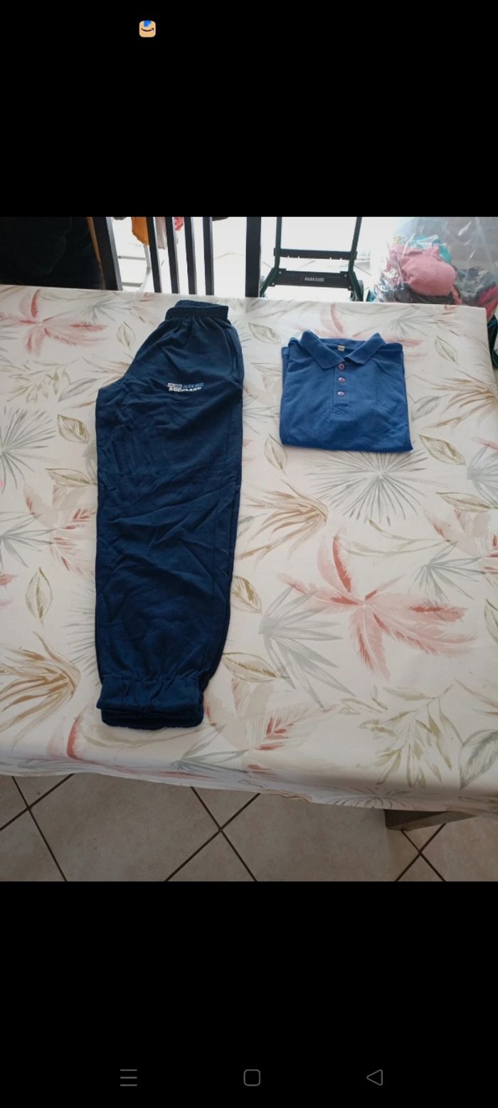 Jogging taille 12 ans