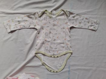 Body blanc manches longues motif tête de chien et os