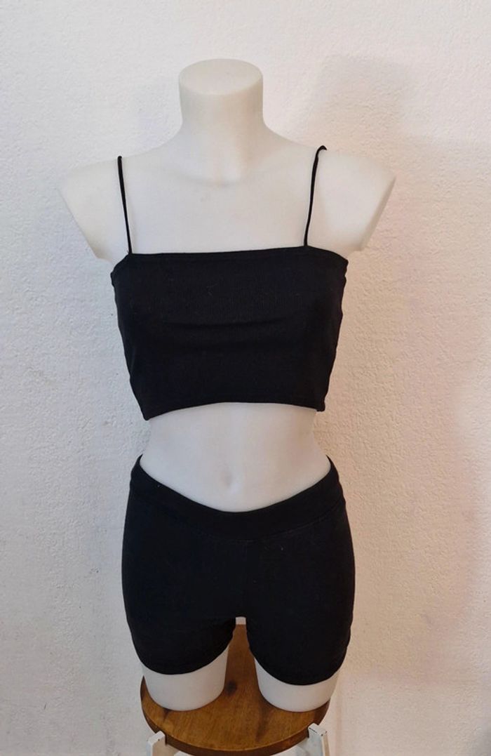 🤎 Top court noir pour femme taille L/XL - photo numéro 2
