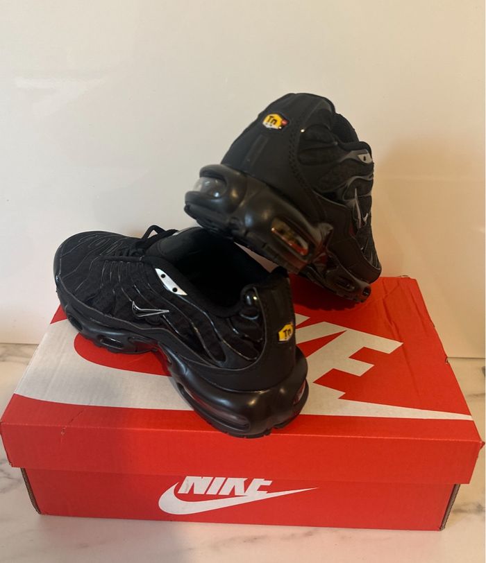 Tn noir - photo numéro 4