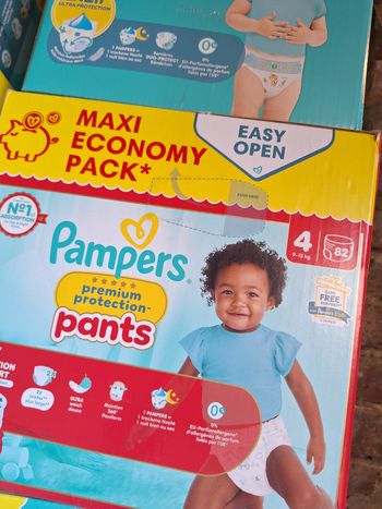 Carton pampers prenium t4