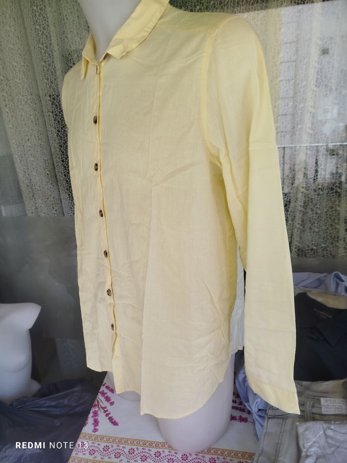 #kytie44homme. Chemise taille 44 - photo numéro 2