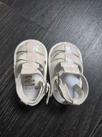Sandales bébé fille 
