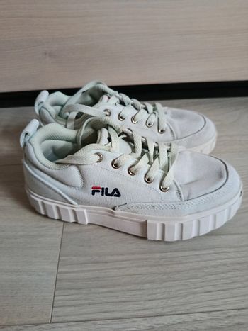 Basket fille fila Sandblast vert d'eau pointure 33