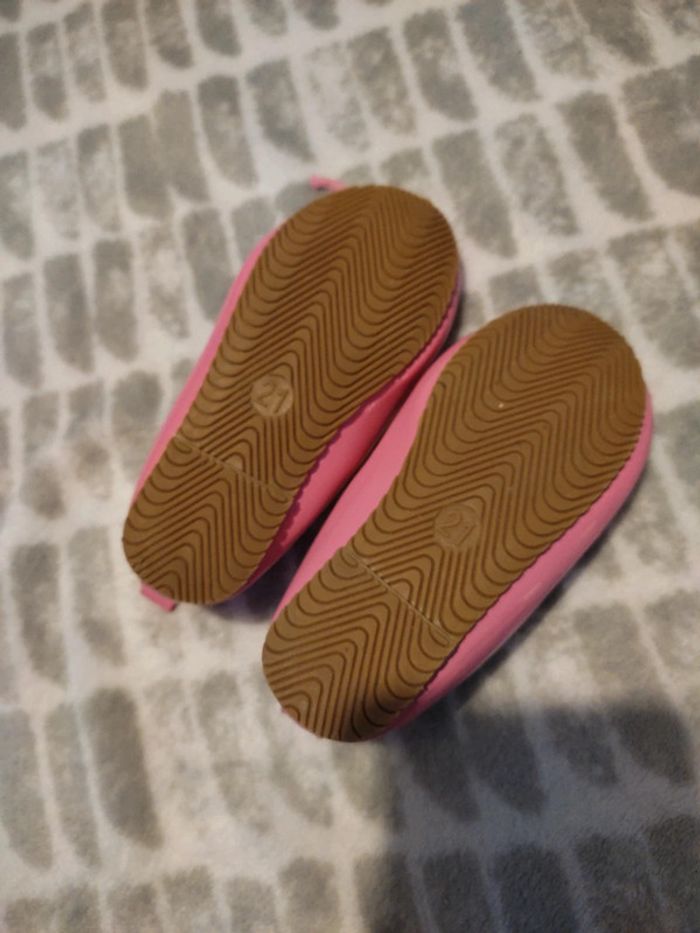 Chaussures plates ballerines élastique rose Kiabi pointure 21 - photo numéro 3