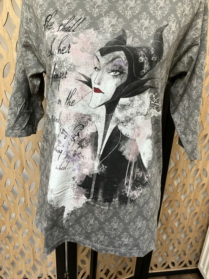 Pull maléfique taille S Disneyland Paris - photo numéro 3